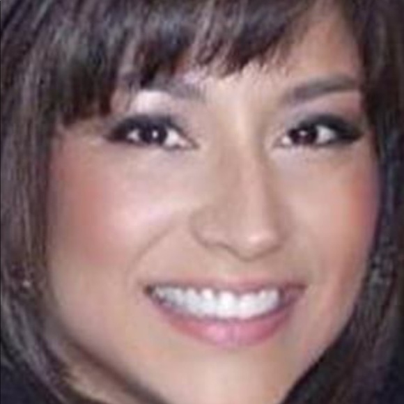 Meet your Posher, Genifer - Picture 1 of 4